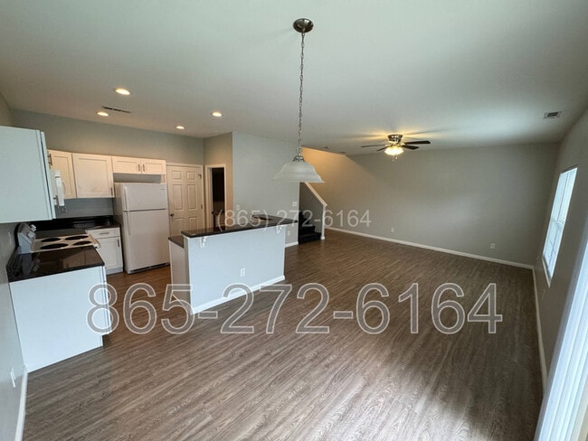 Building Photo - 4807 Fennel Rd