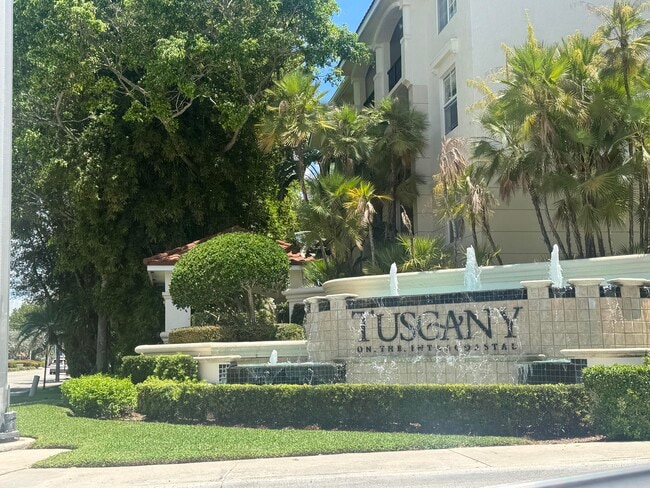 Building Photo - 1106 Tuscany Way