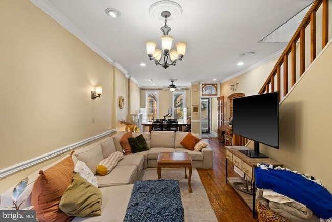 Building Photo - 3205 Hudson St