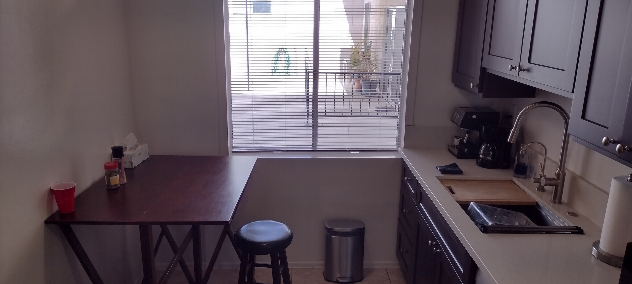 Building Photo - 528 N Jackson St