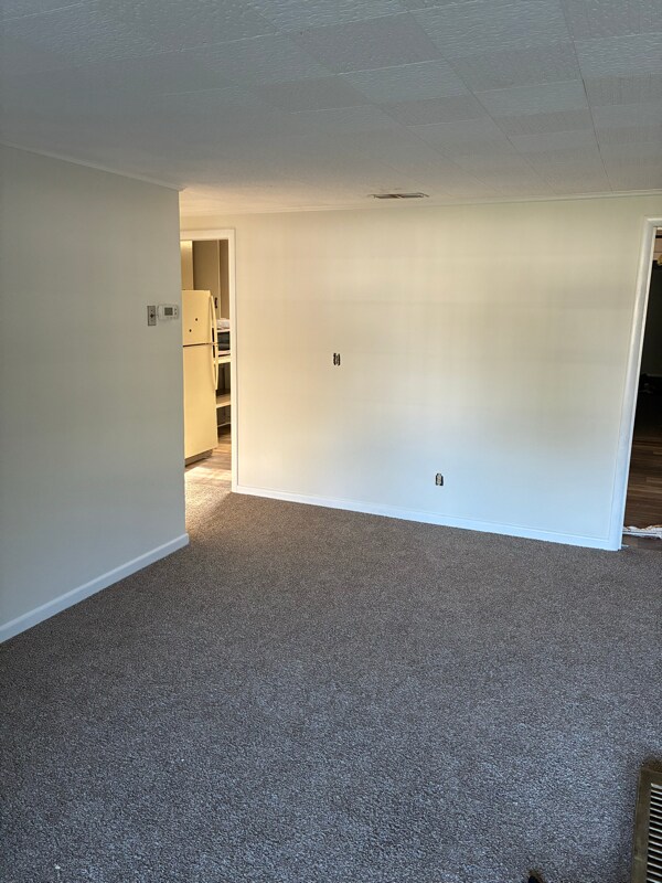 Building Photo - 904 Stanton Ave