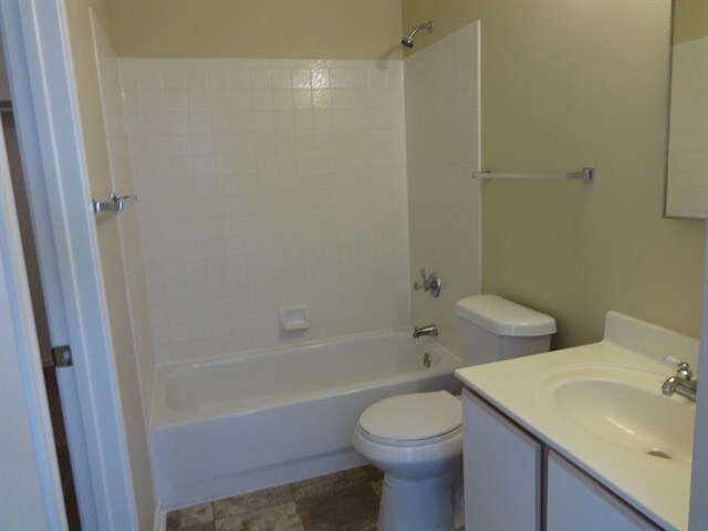 Building Photo - 7119 Rock Blf