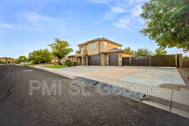 Building Photo - 3782 Brade Lane