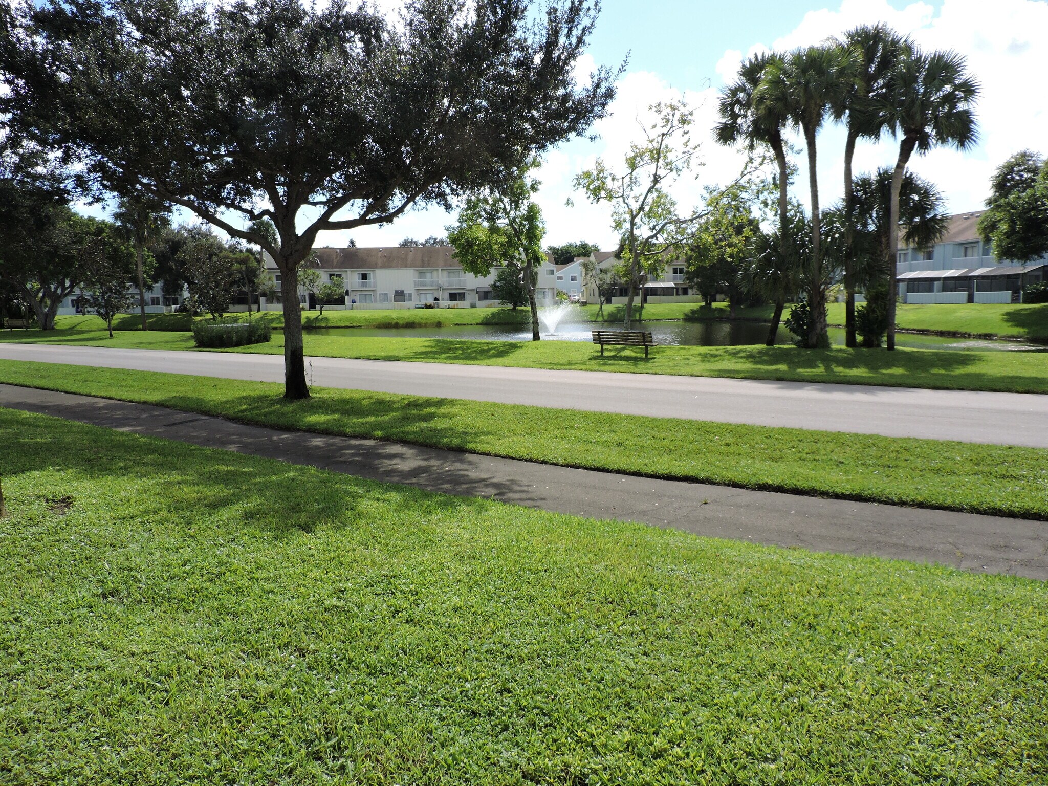 Building Photo - 6239 Riverwalk Ln