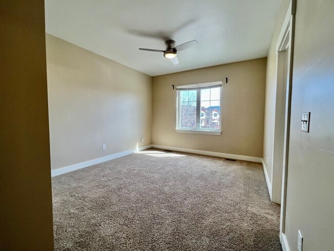 Building Photo - Townhome at Enclave for Rent in Rifle