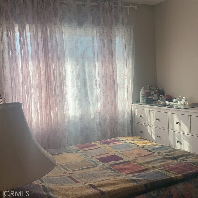 Building Photo - 2330 Canyon Park Dr