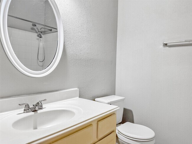 Building Photo - 3402 Pebble Beach Ln