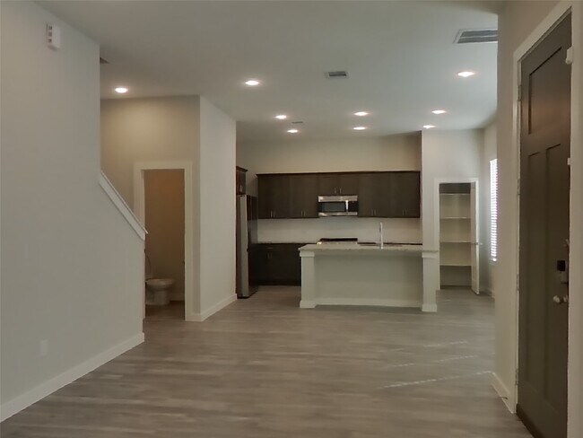 Building Photo - 22824 Frassino Pl