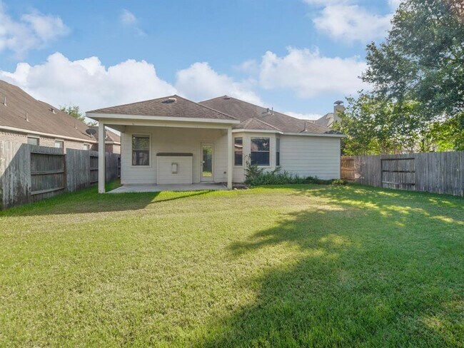 Building Photo - 5511 Wild Milberry Dr