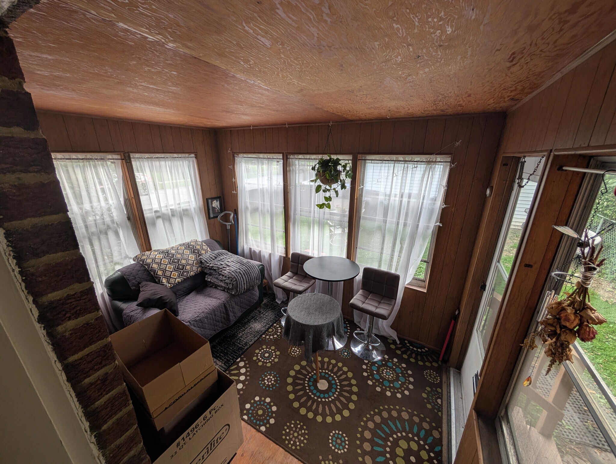 Building Photo - 2403 Brookview Blvd