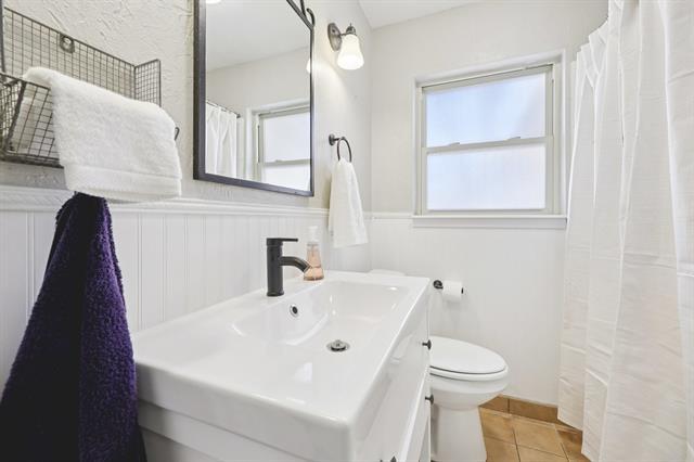 Building Photo - 1507 Briarwood Blvd