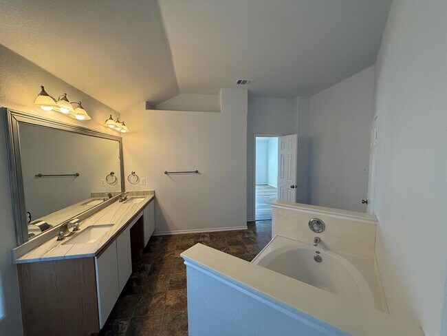 Building Photo - 1524 Lorson Loop