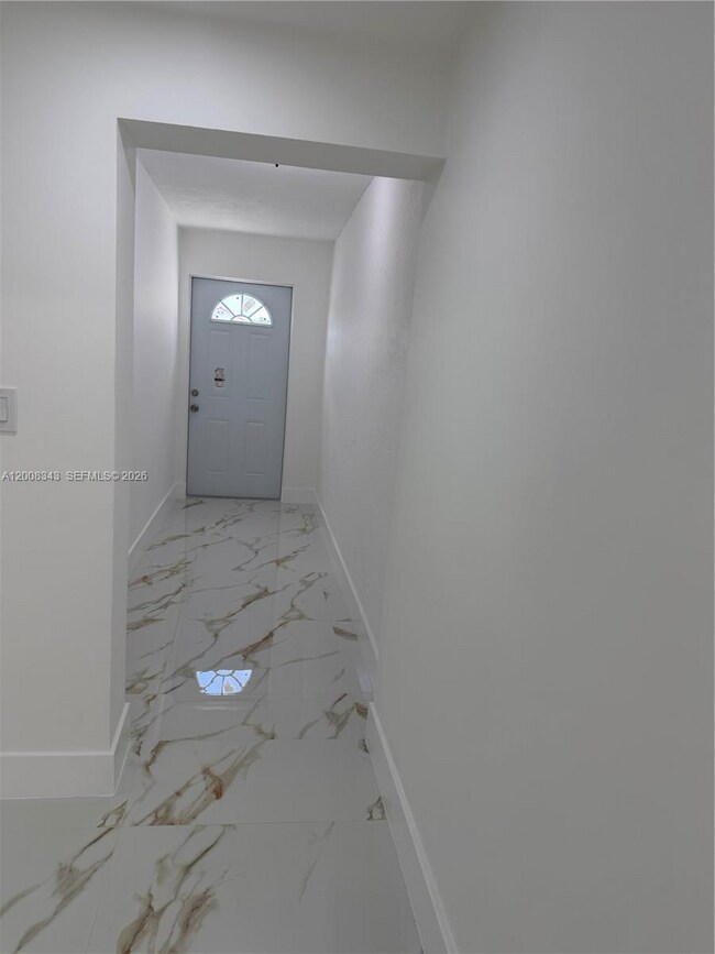 Building Photo - 2669 W 52nd St