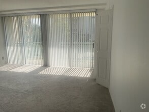 Building Photo - 501 Slaters Ln