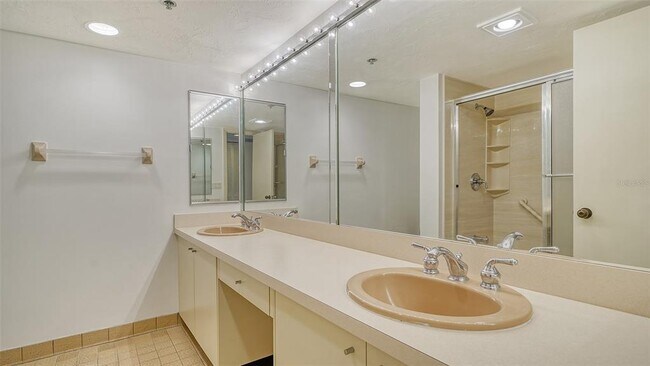 Building Photo - 888 Boulevard of the Arts Blvd