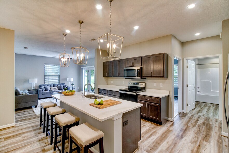 Carter Crossing Luxury Apartments 798 Carter Dr Galion OH 44833