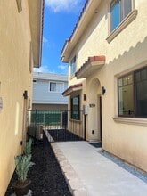 Building Photo - 859 Florida St