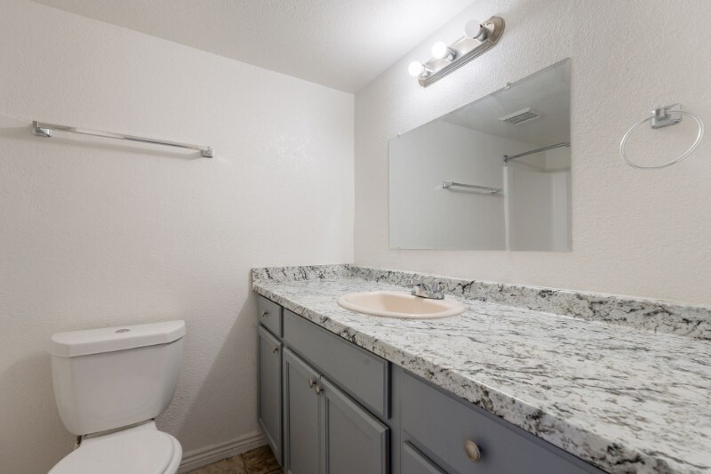 Building Photo - 3222 W Indian School Rd