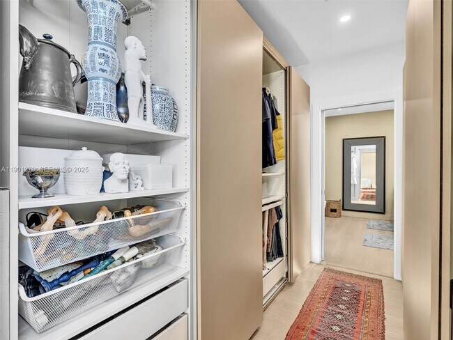 Building Photo - 7934 West Dr