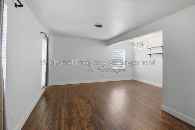Building Photo - 4126 Justice Ln