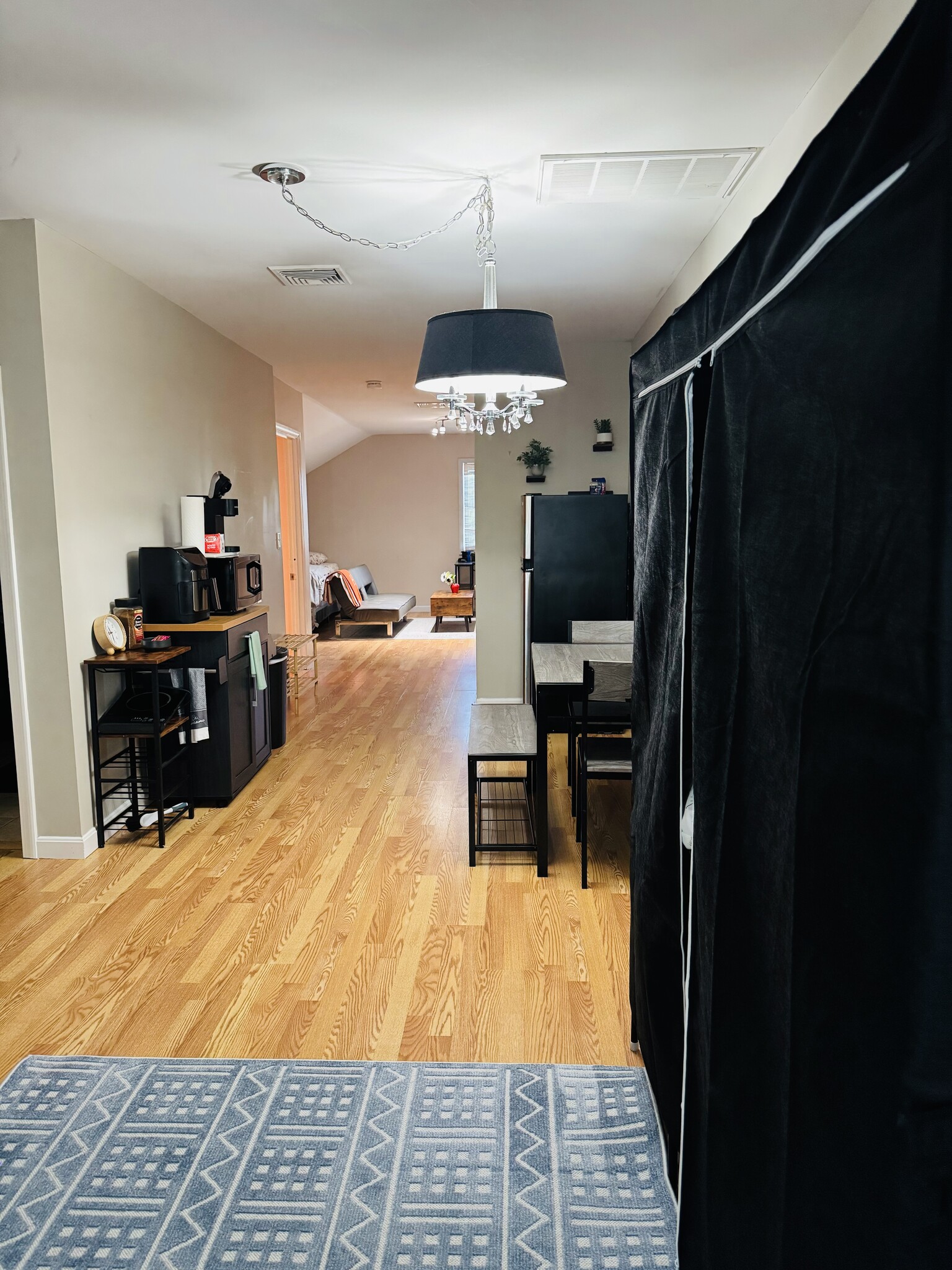 Building Photo - 65 Asti Ave