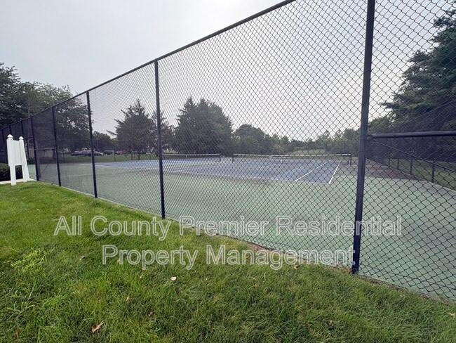 Building Photo - 3605 Pinhorn Dr