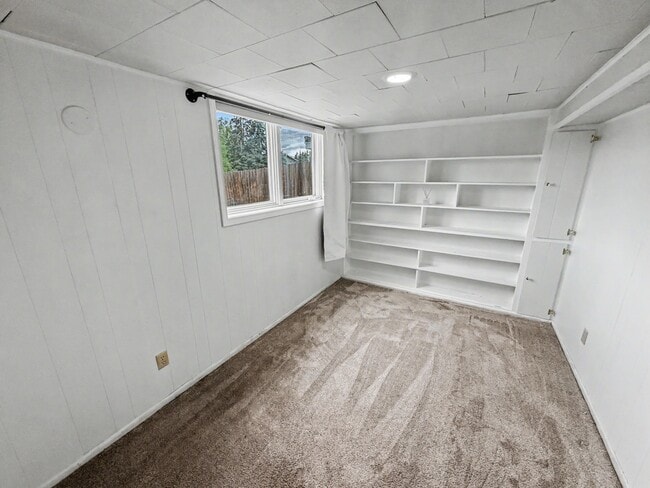 Building Photo - 1340 Norene St