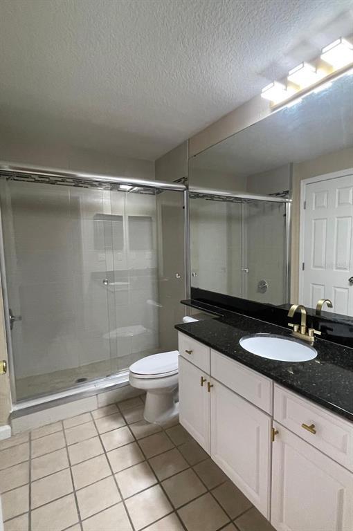 Building Photo - 14341 Fredricksburg Dr