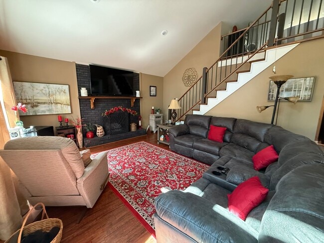 Building Photo - Furnished House at Lake Barkley