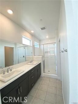 Building Photo - 402 Transport