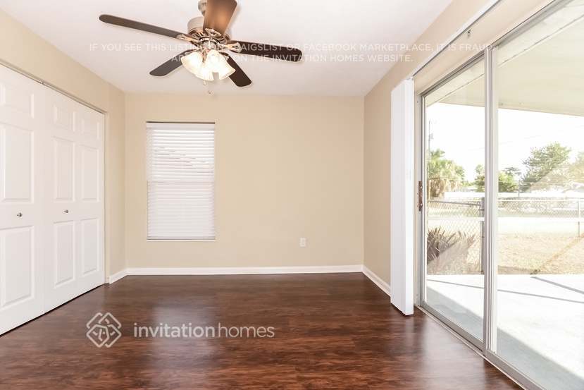 Building Photo - 926 SE 25th Terrace