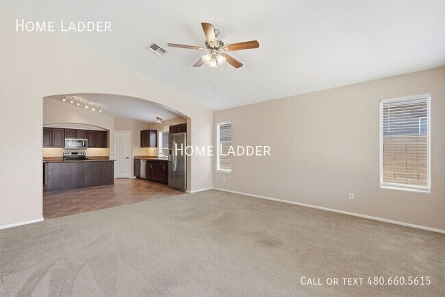 Building Photo - 4101 E Longhorn St