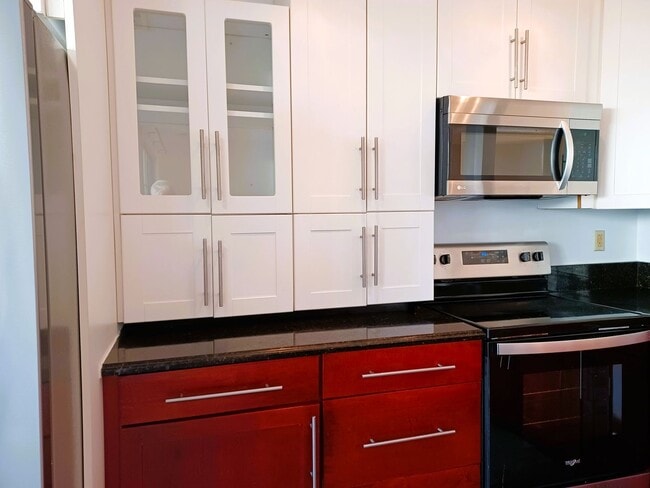 Building Photo - Glenwood