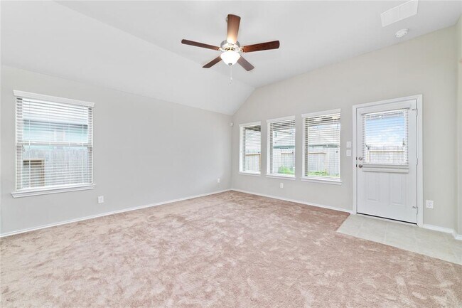 Building Photo - 20231 Moonlight Falls Ct