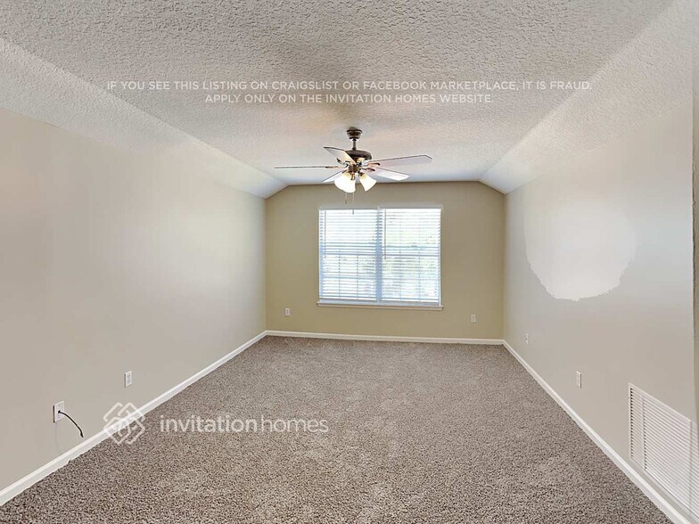 Building Photo - 1322 Ivyhedge Ave