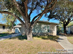 Primary Photo - 335 Saratoga Dr