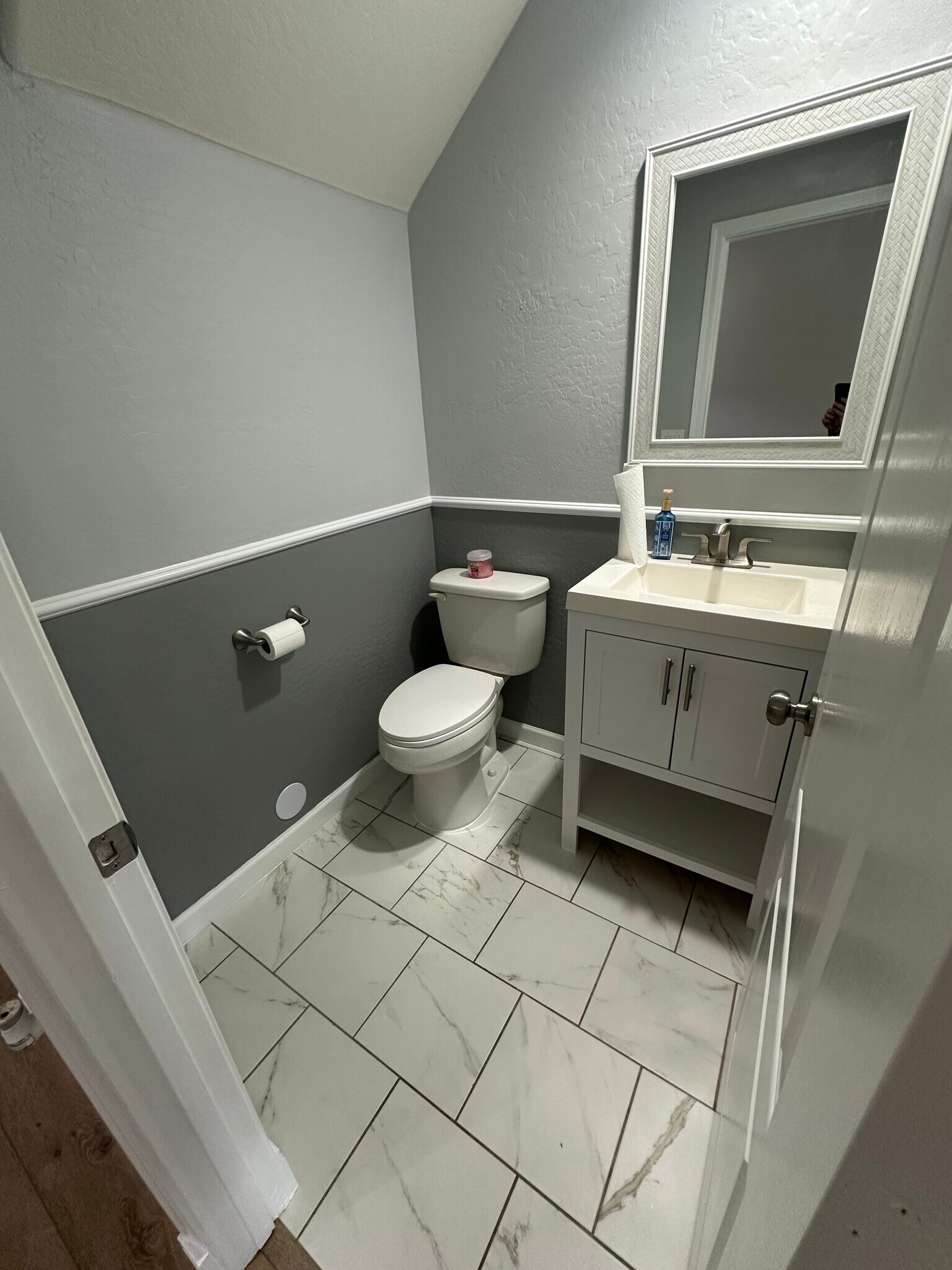 Building Photo - 17610 N 17th Pl