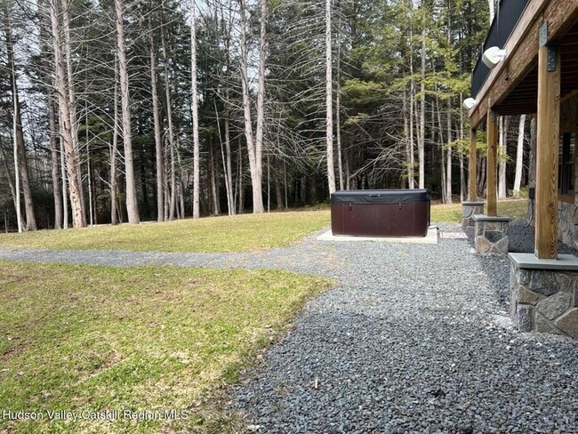 Building Photo - 32 Twin Pond Rd