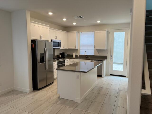 Building Photo - 41174 Northwestern St