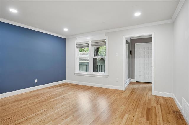 Building Photo - 6935 Helsem Way