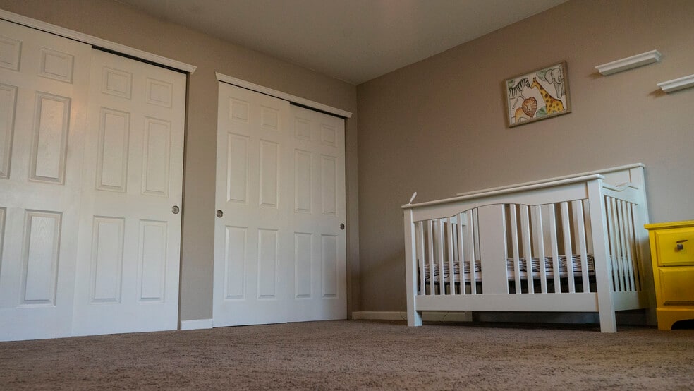 Building Photo - 217 S Yates St