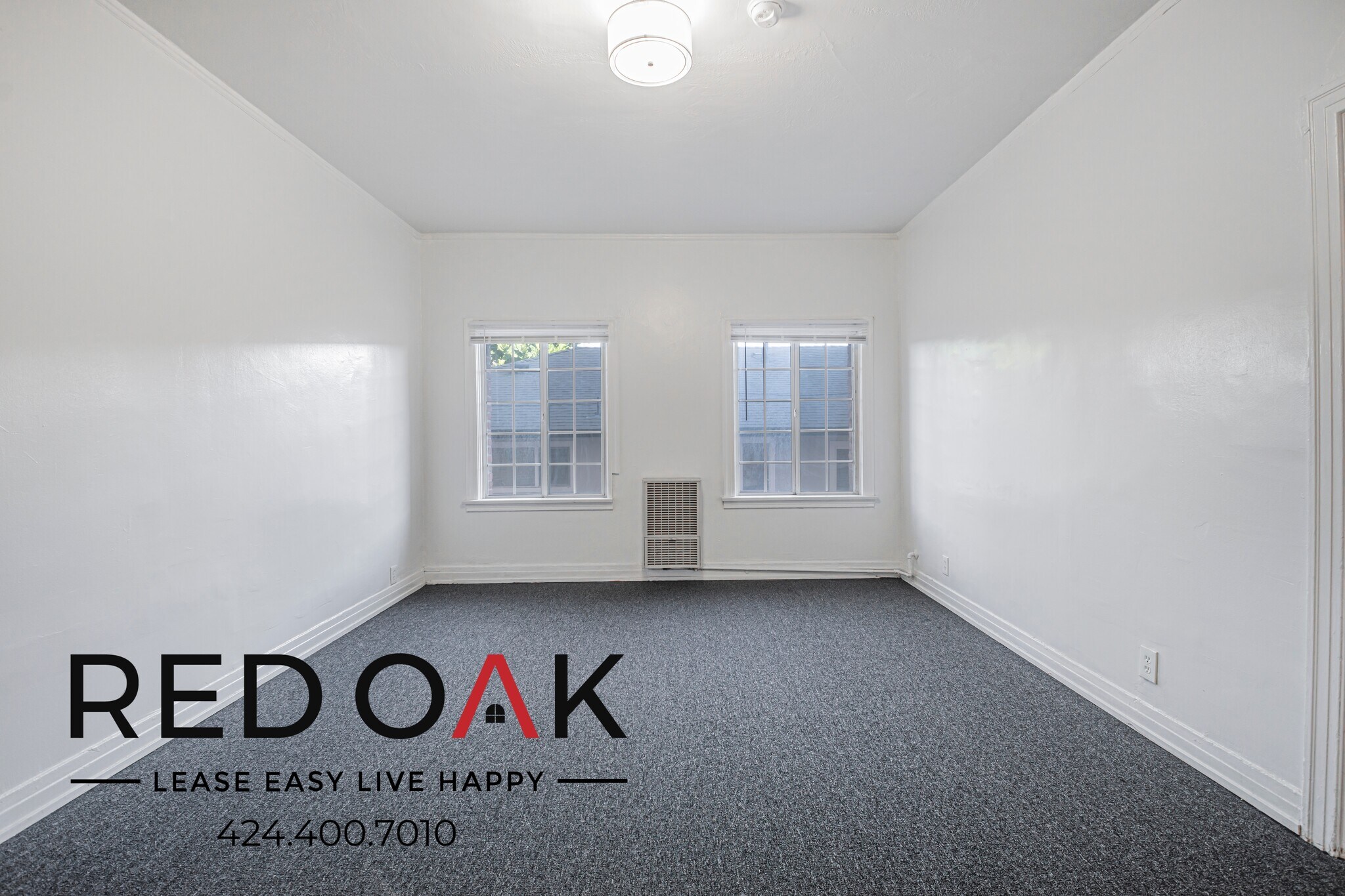 Building Photo - 236 S Coronado St