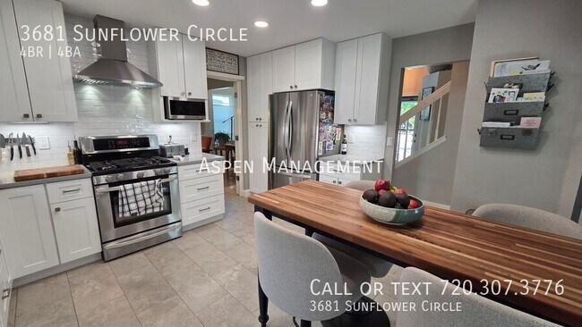 Building Photo - 3681 Sunflower Cir