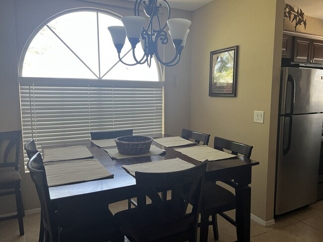Building Photo - Fully furnished Scottsdale condo! MOVE IN SPECIAL WITH APPROVED CREDIT!