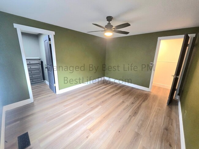 Building Photo - 150 Narain Ct