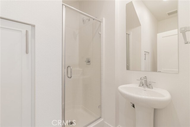 Building Photo - 2317 W Broadway