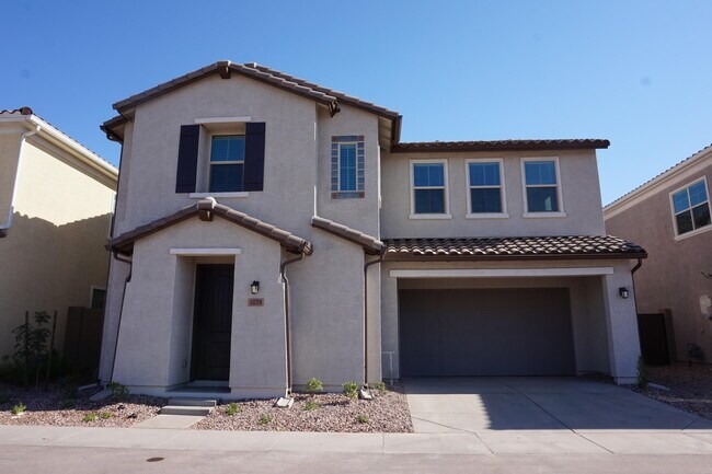 Building Photo - 1079 E Sabino Dr
