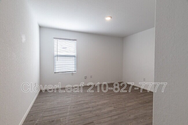 Building Photo - 7009 Shears Pl