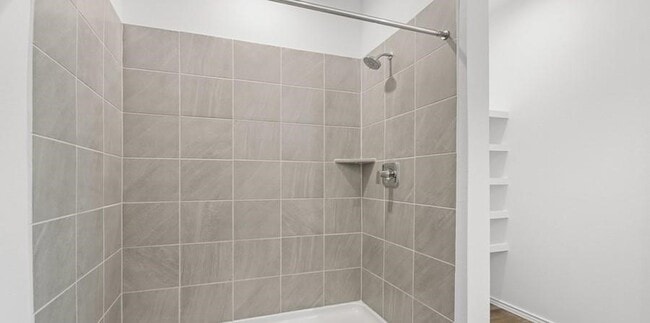 Building Photo - 12814 Sunny Pass