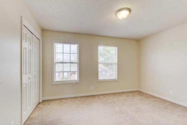 Building Photo - 299-E3 Raleigh Drive